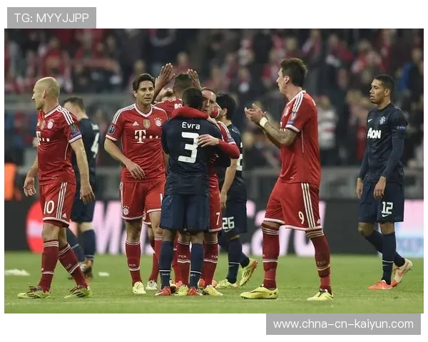 德甲拜仁中场拼抢出彩,前锋接连接应得分