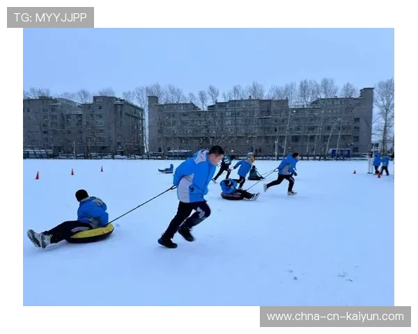 冰雪运动俱乐部推进少儿雪地活动的安全标准化，冰雪运动项目及注意事项